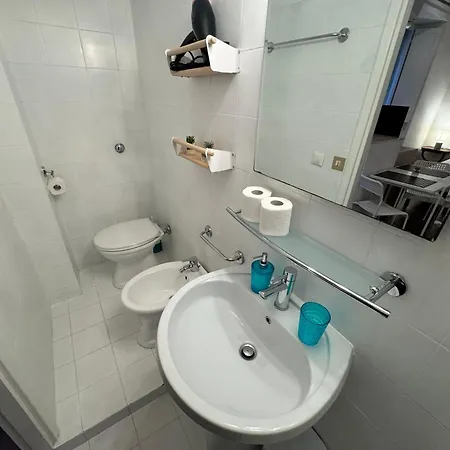 Termini - Cozy Few Steps From Termini Station * Рим