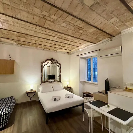 Termini - Cozy Few Steps From Termini Station 아파트